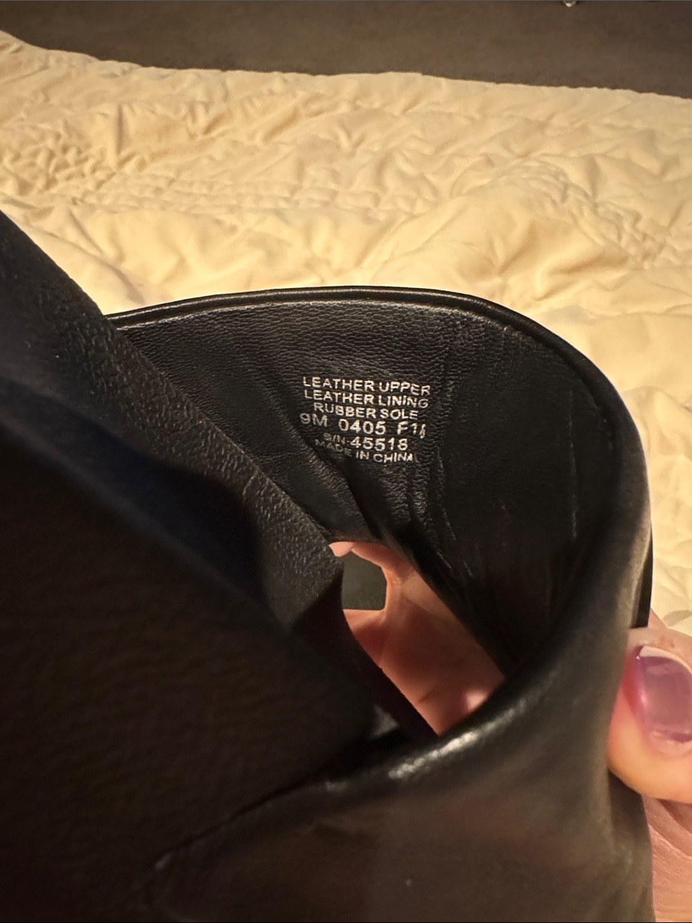 EUC Tory Burch Black Leather Slides Size 9 - Picture 4 of 5